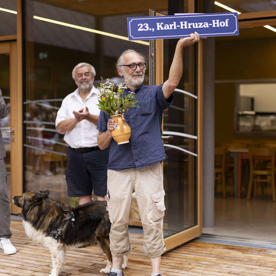 Karl Hruza Hof