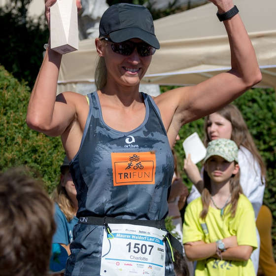 Siegereherung 10 km Maurer Waldorflauf