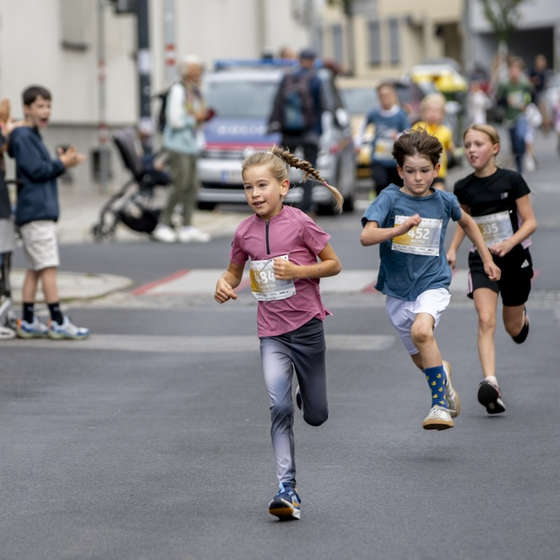 Maurer Waldorflauf 2026 kurz vor dem Ziel