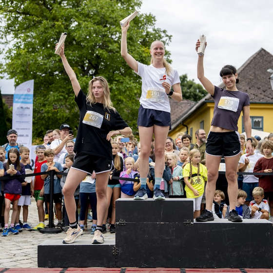 Maurer Waldorflauf 2026 Siegerinnen des 5 km-Panoramalaufs