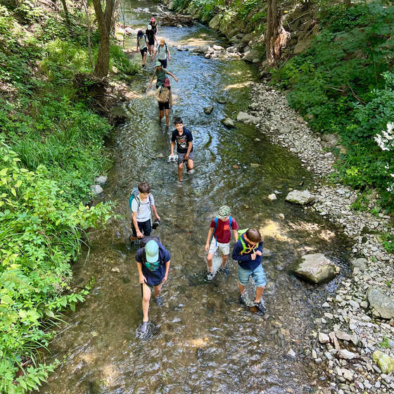 Abenteuer-Sommer-Camps Waldorf Mauer