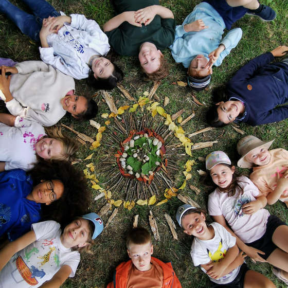 Abenteuer-Sommer-Camps Waldorf Mauer