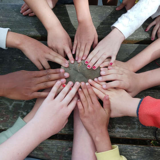 Abenteuer-Sommer-Camps Waldorf Mauer